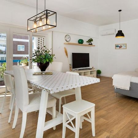 Faro Getaway W/ Big Balcony By Lovelystay Exteriér fotografie