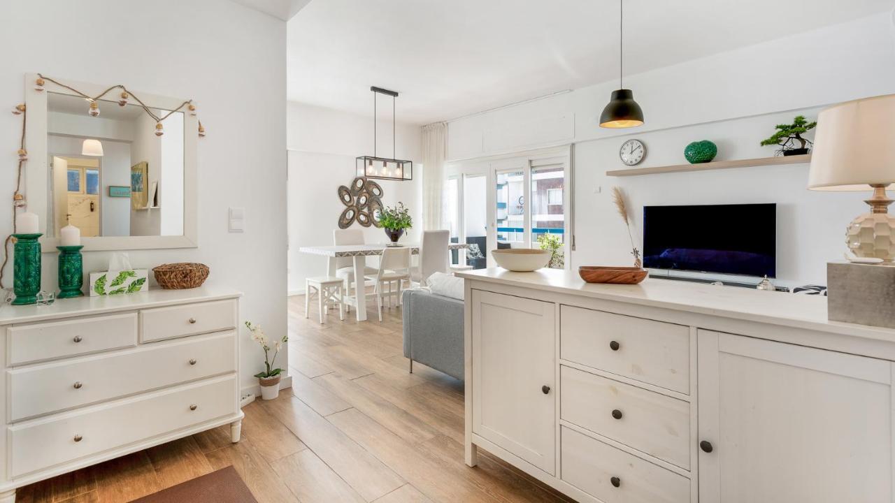 Faro Getaway W/ Big Balcony By Lovelystay Exteriér fotografie